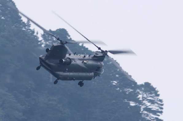 18 June 2020 - 12-31-28

-------------------
RAF Chinook ZA683 heads south